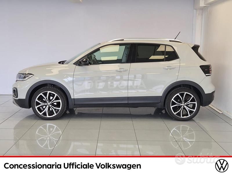 Usata VW T-Cross Advance 110 CV (80 kW) 2023 Grigio SUV
