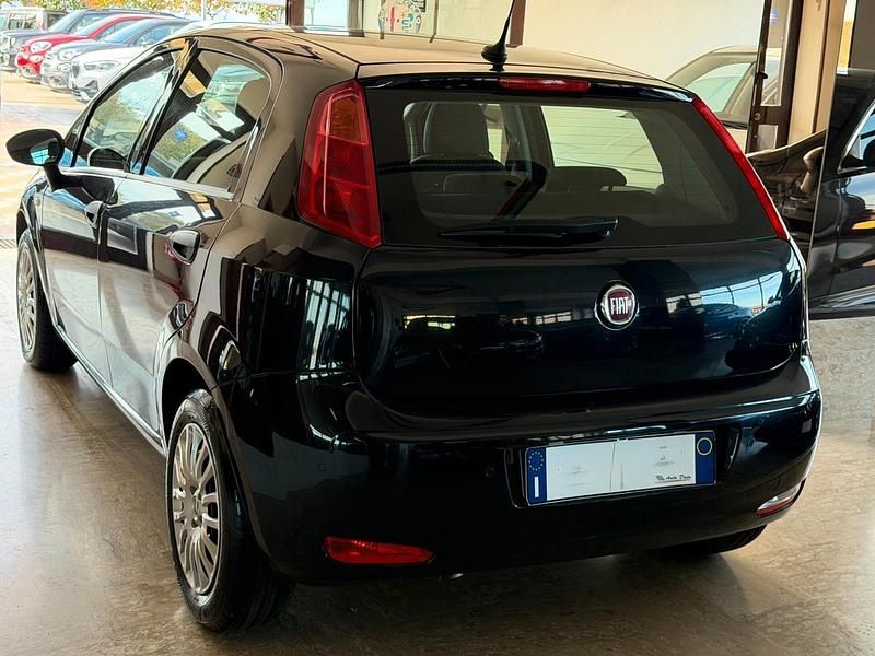Usata Fiat Punto Street 95 CV (69 kW) 2018 Blu Utilitaria