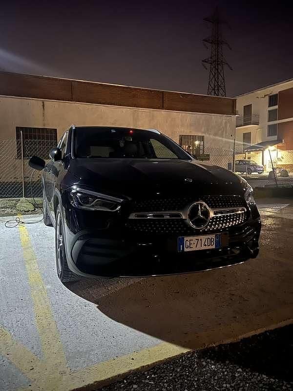 Usata Mercedes GLA250 AMG line 160 CV (117 kW) 2021 SUV