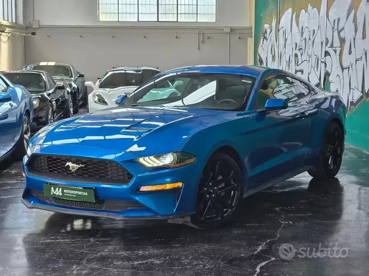 Usata Ford Mustang Fastback 290 CV (213 kW) 2019 Blu Coupé