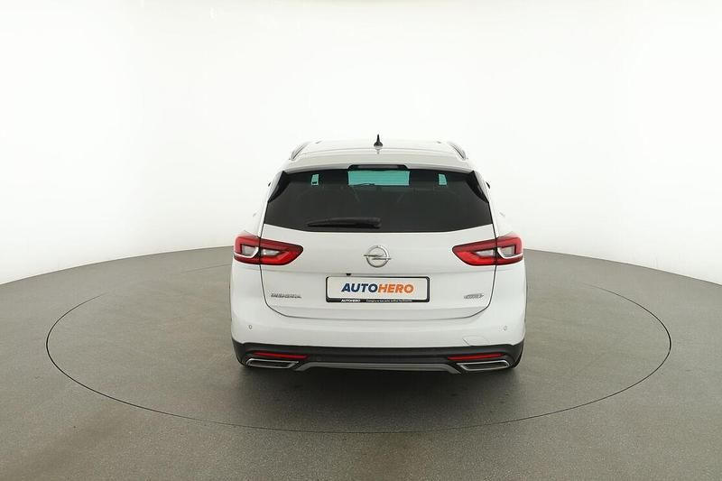 Usata Opel Insignia Country Tourer Basis 170 CV (125 kW) 2020 Bianco Station wagon