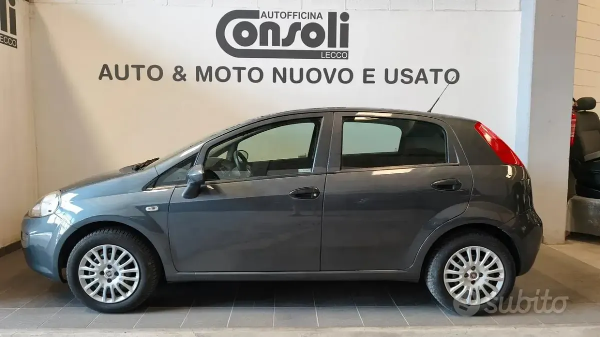 Usata Fiat Grande Punto Street 69 CV (50 kW) 2018 Grigio Utilitaria