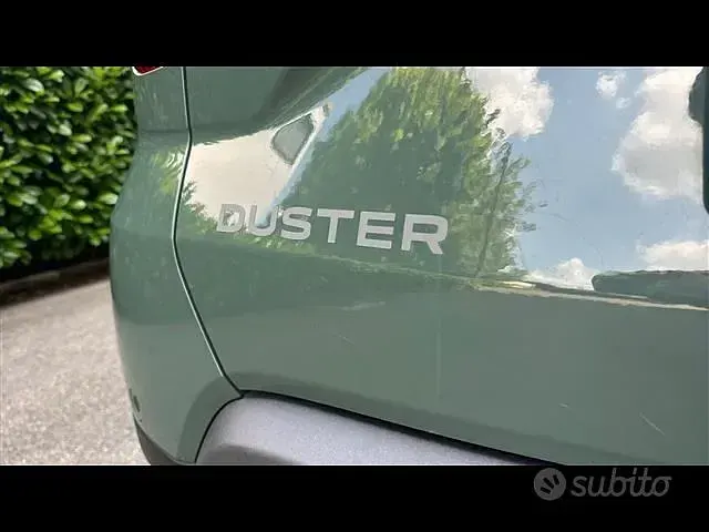 Usata Dacia Duster Journey 101 CV (74 kW) 2023 Verde chiaro SUV