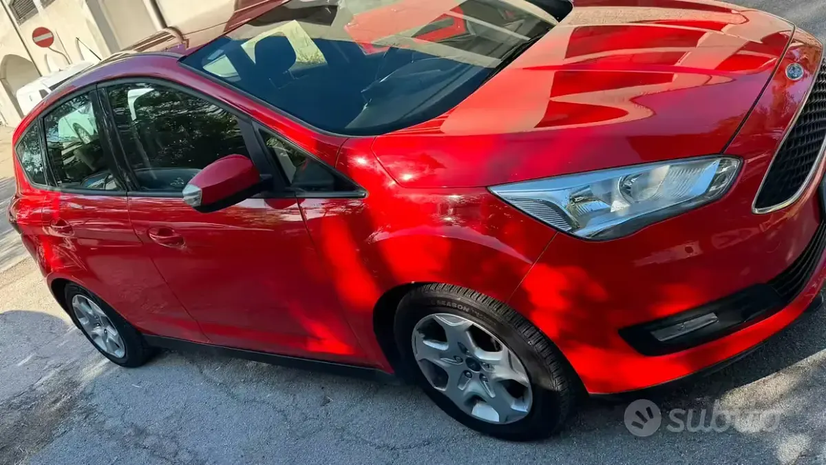 Usata Ford C-MAX 95 CV (69 kW) 2017 Rosso Monovolume