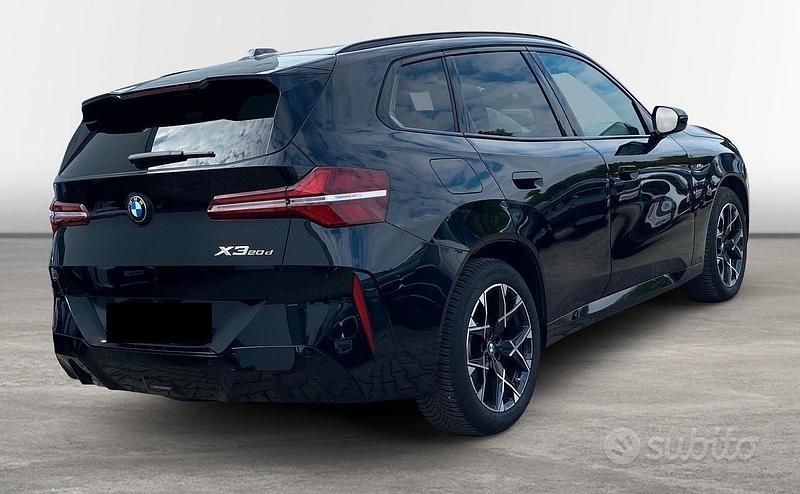 Usata BMW X3 Efficient Dynamics 197 CV (144 kW) 2025 Nero SUV