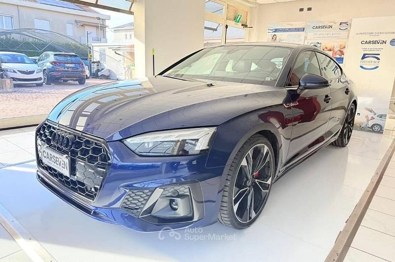 Blu/azzurro Usata 2023 Audi A5 S-Line Tre volumi | 44.999 € (Buon prezzo) - Immagine 1/4