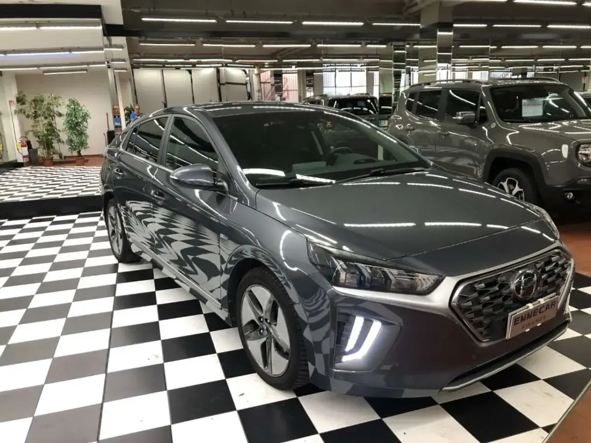 Usata Hyundai Ioniq Prime 105 CV (77 kW) 2019 Antracite Utilitaria
