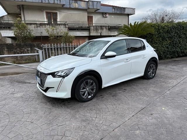 Usata Peugeot 208 Allure 100 kW (136 CV) 2021 Bianco Utilitaria