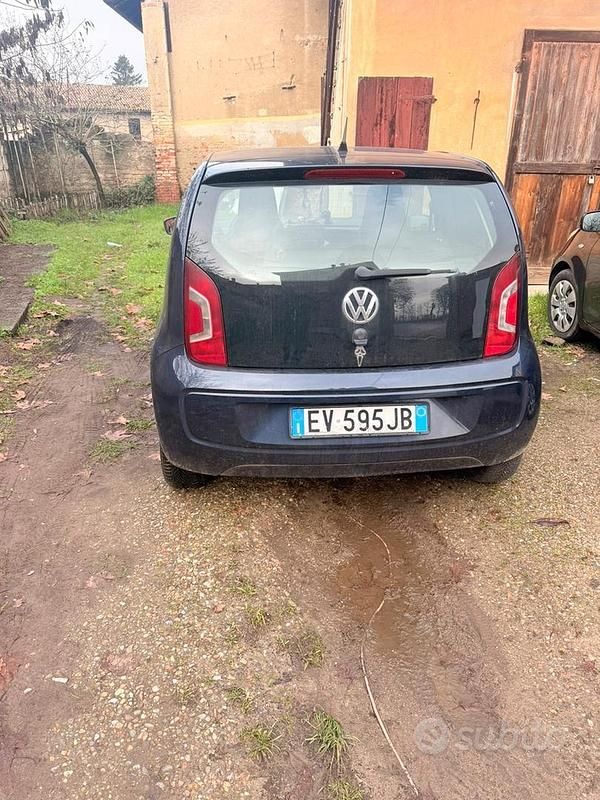Usata VW up! 2012 Blu Utilitaria
