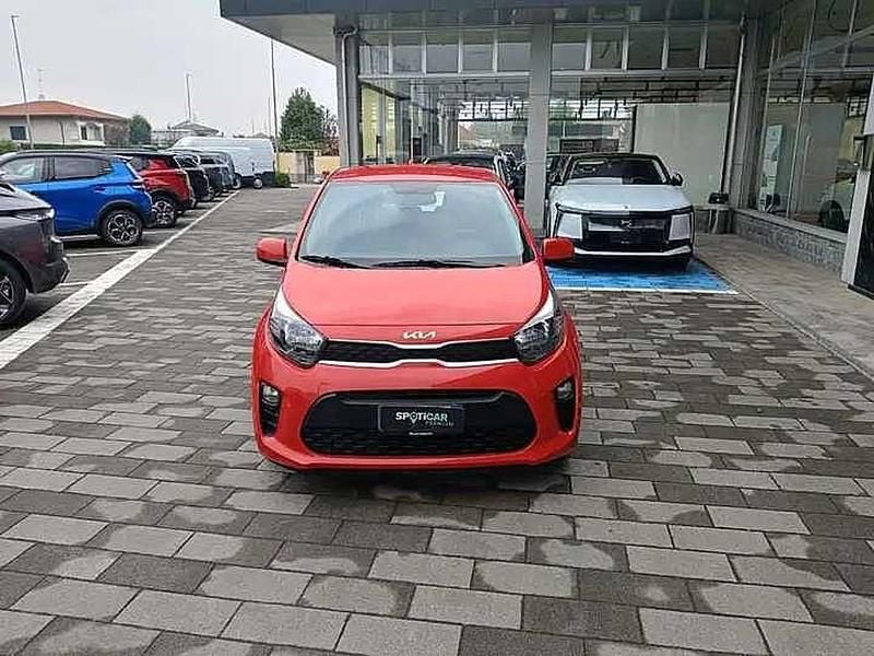 Usata Kia Picanto Urban 65 CV (47 kW) 2022 Shiny red Utilitaria