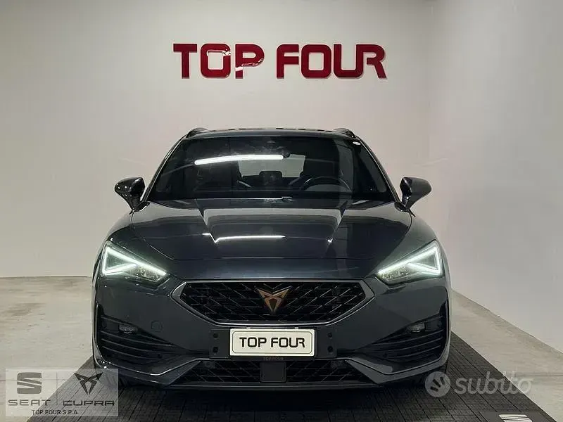 Usata Cupra Leon 150 CV (110 kW) 2024 Grigio Station wagon