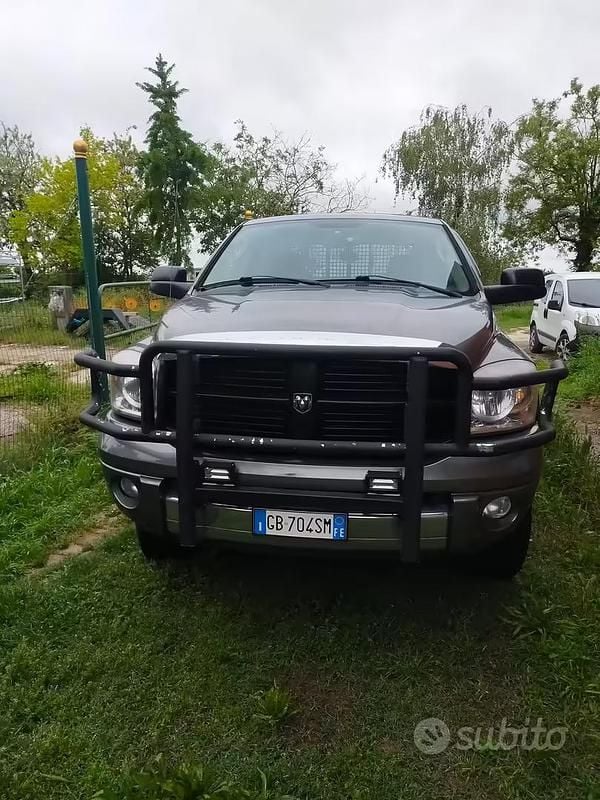 Usata Dodge Ram 2007 Grigio Pick-up