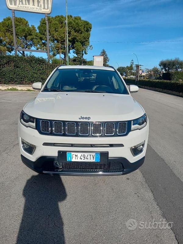Usata Jeep Compass Limited 140 CV (102 kW) 2018 Bianco SUV