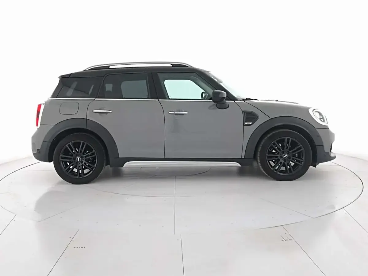 Usata Mini Cooper D Countryman Hype 150 CV (110 kW) 2020 Grigio SUV