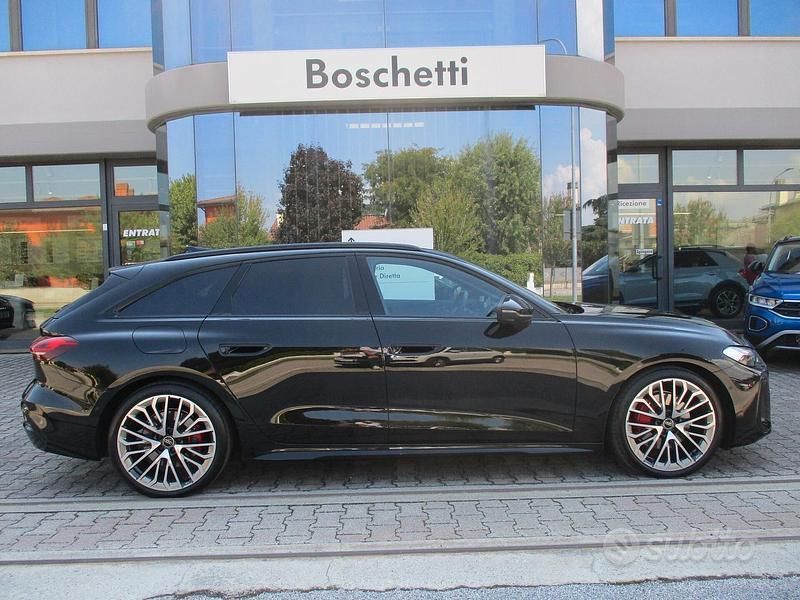 Nero Nuova 2025 Audi A5 S-Line Station wagon | 62.900 € (Buon prezzo) - Immagine 1/4