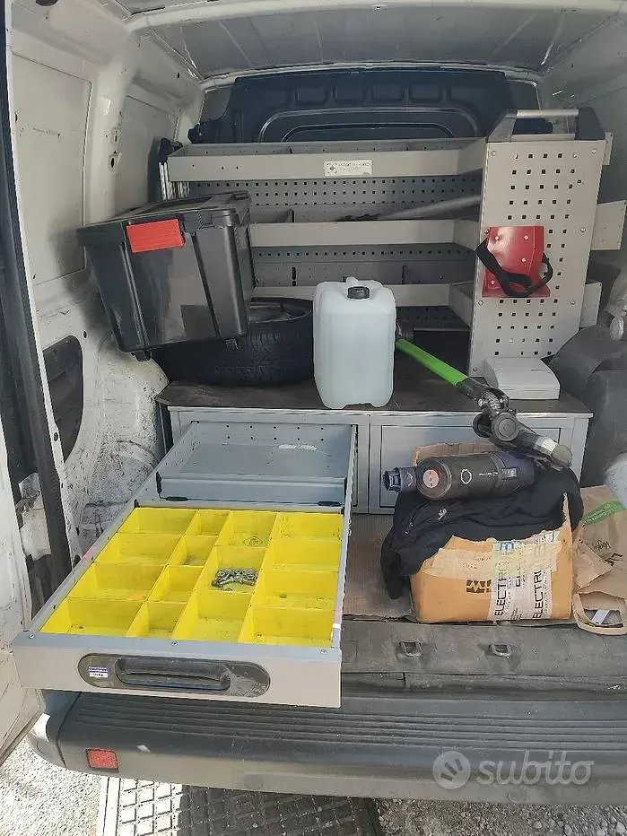 Usata Fiat Doblò 103 CV (75 kW) 2008 Bianco Monovolume