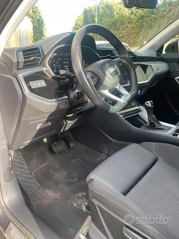 Usata Audi Q3 Sportback S-Line 150 CV (110 kW) 2021 Grigio SUV