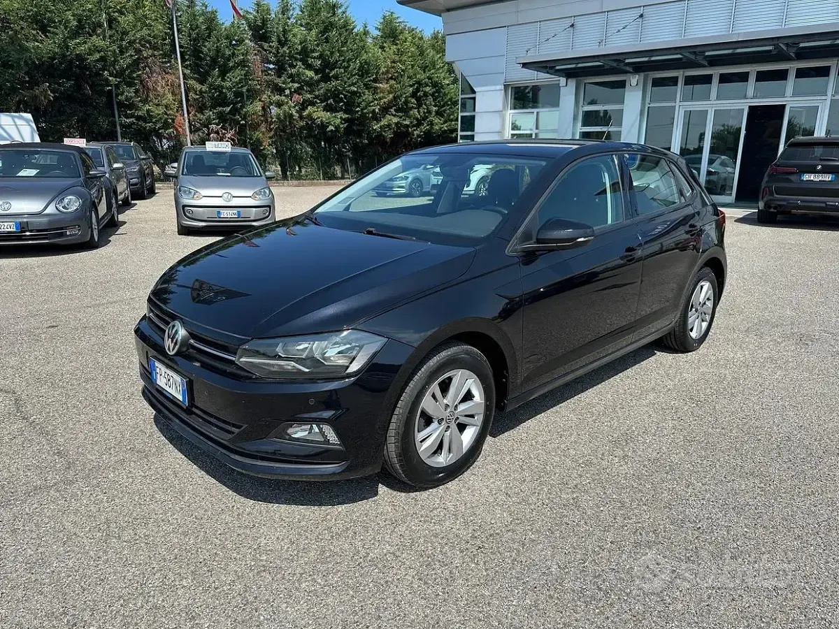 Usata VW Polo Comfortline 65 CV (47 kW) 2018 Nero Utilitaria