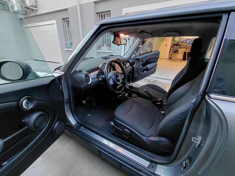 Usata Mini Cooper 75 CV (55 kW) 2010 Utilitaria