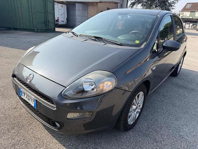 Usata Fiat Punto Lounge 75 CV (55 kW) 2014 Grigio Utilitaria
