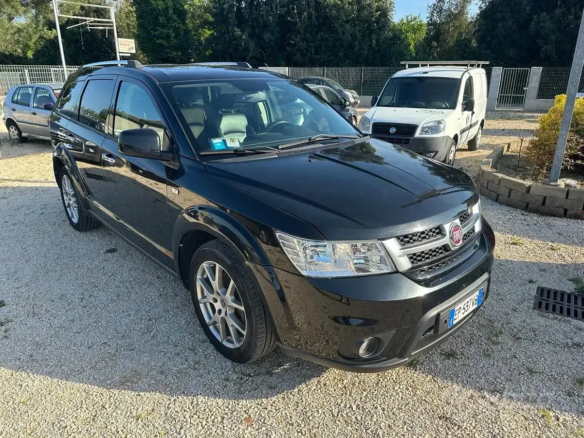 Usata Fiat Freemont 170 CV (125 kW) 2013 SUV