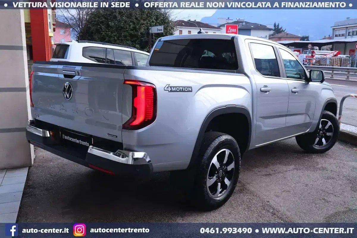 Usata VW Amarok Style 241 CV (177 kW) 2024 Argento Pick-up