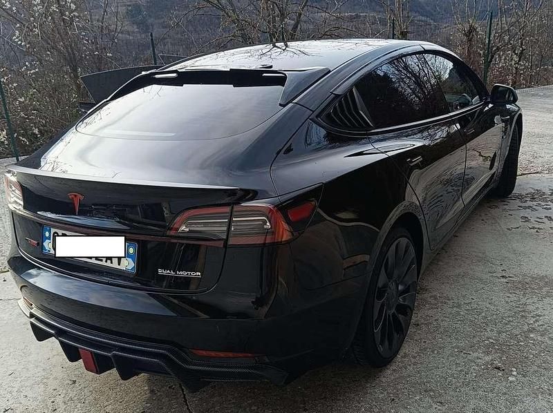 Usata Tesla Model 3 Performance 155 kW (211 CV) 2023 Nero Berlina