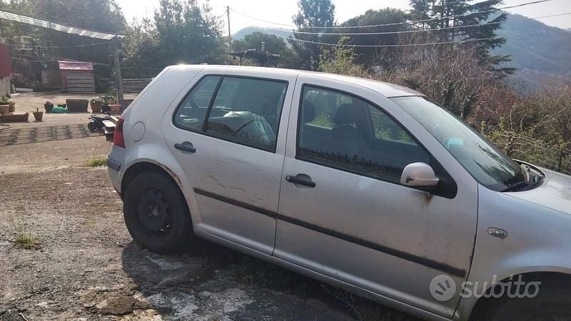 Usata VW Golf III 110 CV (80 kW) 1998 Grigio Berlina