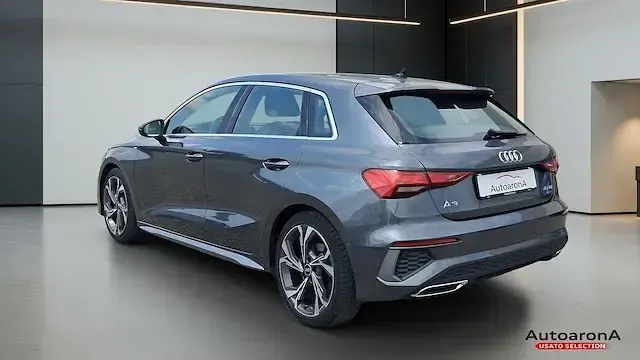 Usata Audi A3 S-Line 200 CV (147 kW) 2021 6y grigio daytona perla Berlina