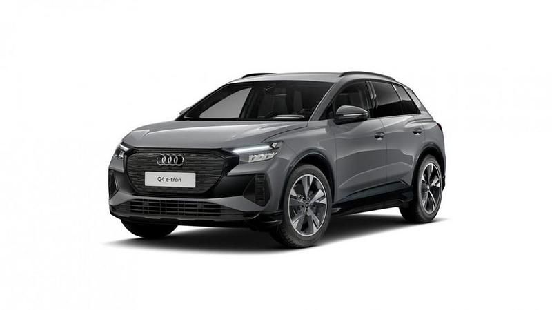 Nuova Audi Q4 e-tron Comfort 150 kW (204 CV) 2026 Grigio selce SUV