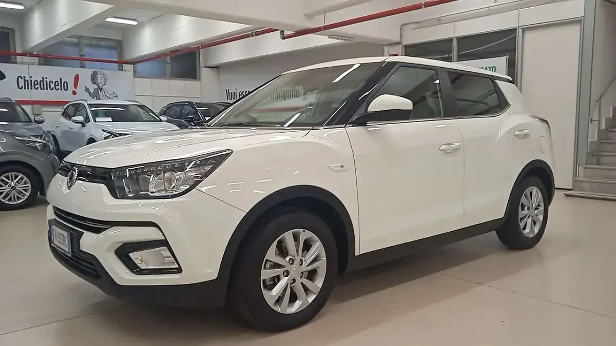 Begagnad SsangYong Tivoli 128 HK (94 kW) 2019 Vit SUV