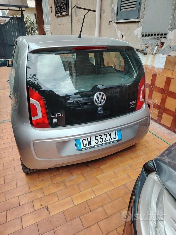 Usata VW up! 2013 Grigio Utilitaria