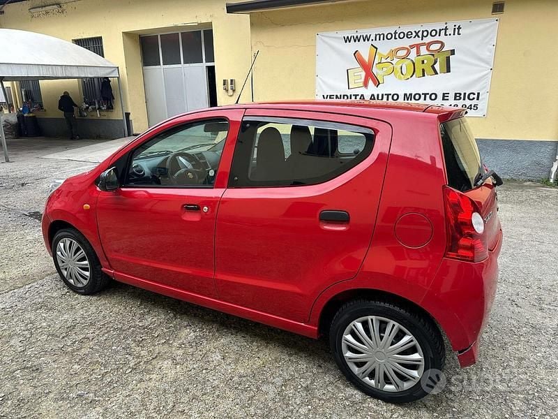 Usata Suzuki Alto GLX 68 CV (50 kW) 2013 Rosso Utilitaria