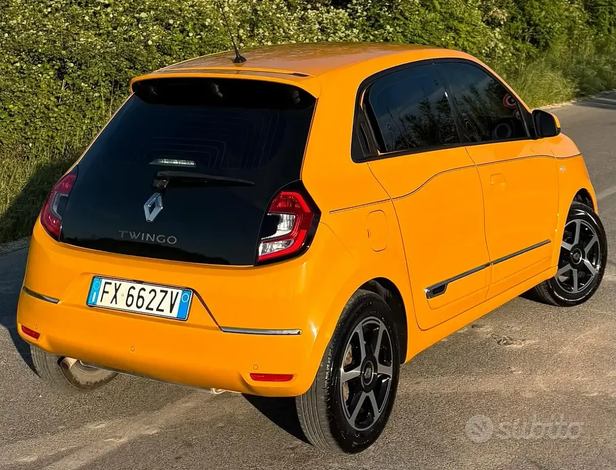 Usata Renault Twingo 92 CV (67 kW) 2019 Utilitaria