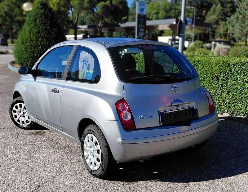Usata Nissan Micra 65 CV (47 kW) 2008 Grigio Berlina