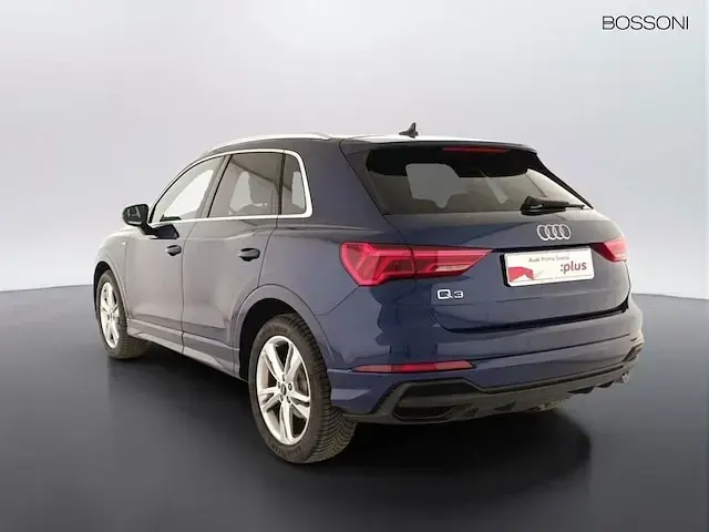 Usata Audi Q3 S-Line 150 CV (110 kW) 2024 Blu navarra metallizzato SUV