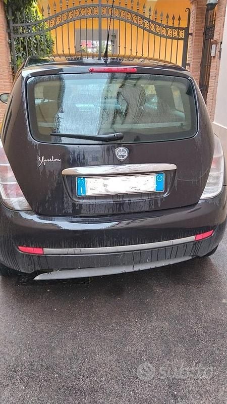 Usata Lancia Ypsilon 77 CV (56 kW) 2009 Nero Utilitaria