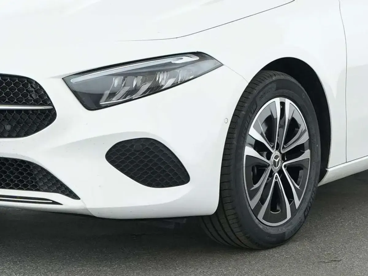 Usata Mercedes A180 Advanced Plus 136 CV (100 kW) 2025 Bianco polare Berlina