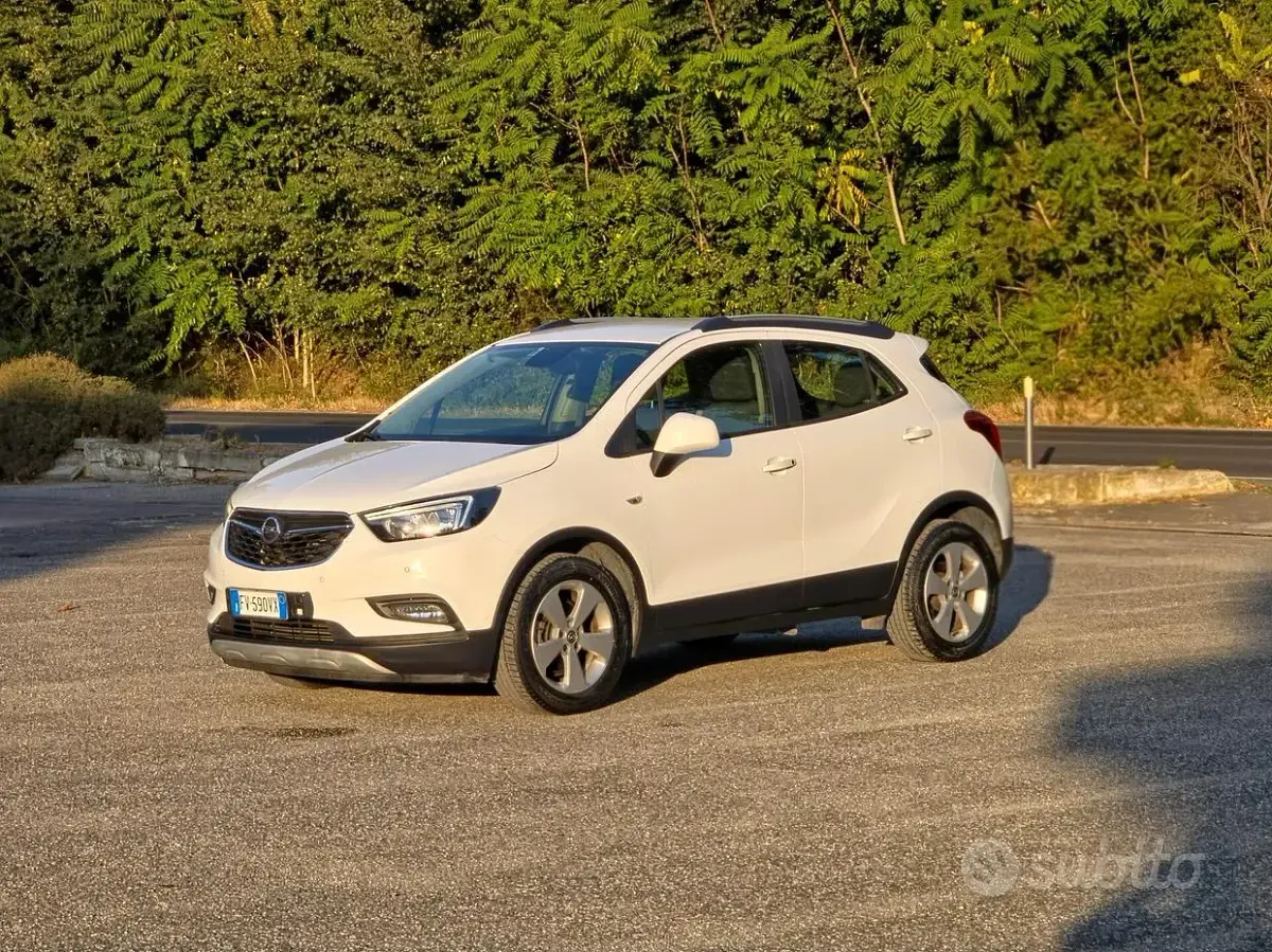 Usata Opel Mokka X Ultimate 140 CV (102 kW) 2019 Bianco SUV
