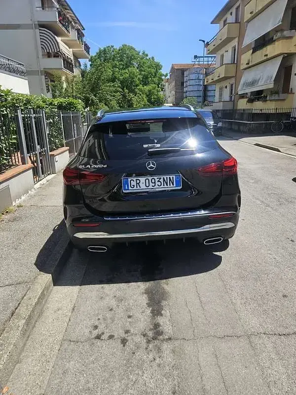 Usata Mercedes GLA200 150 CV (110 kW) 2023 SUV