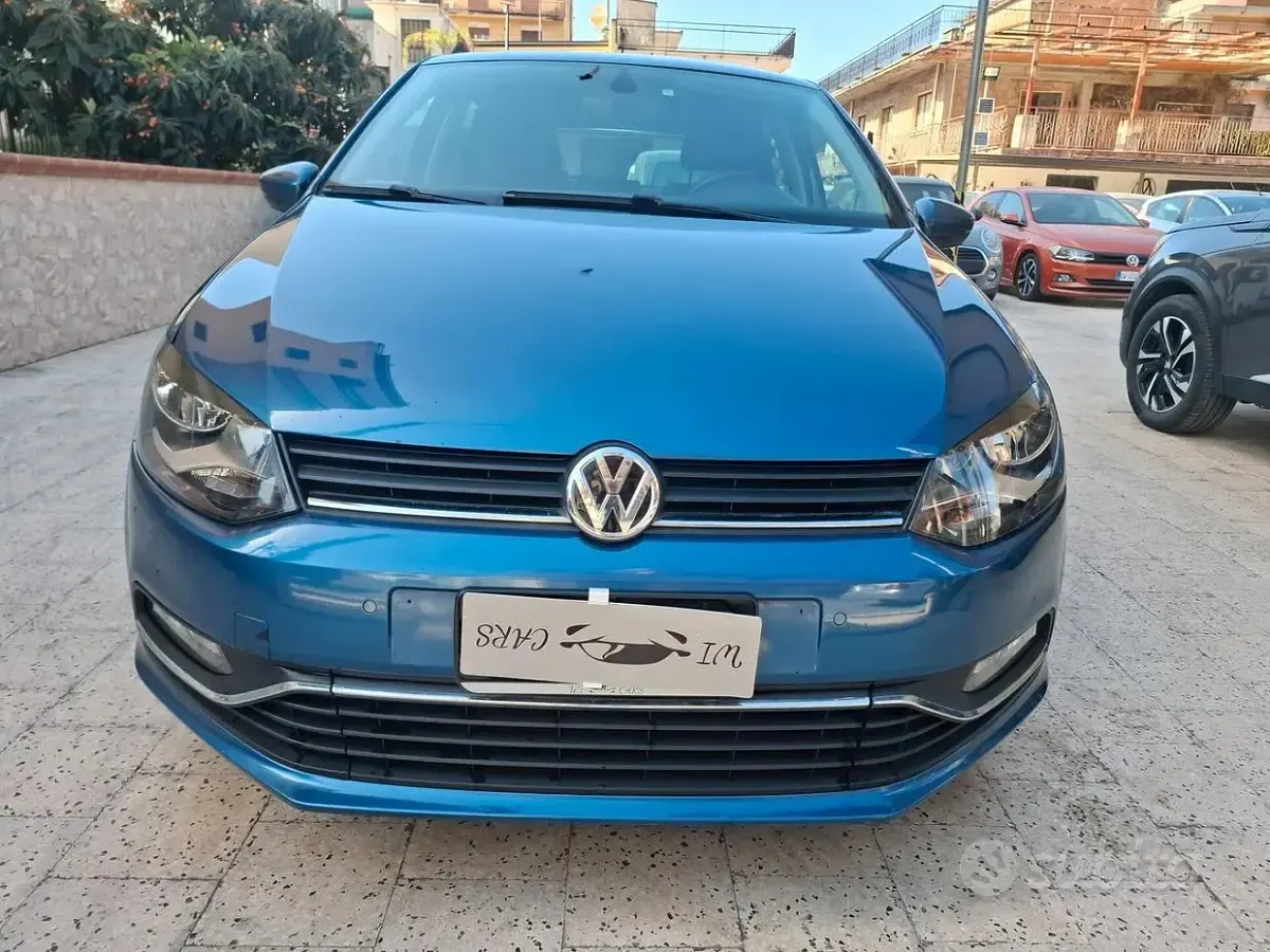 Usata VW Polo 75 CV (55 kW) 2015 Blu Berlina