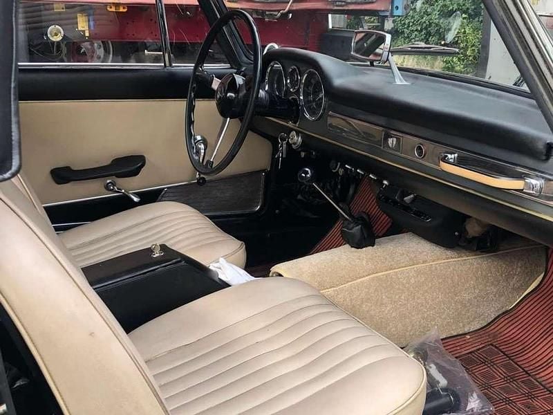 Usata Fiat 1500 69 CV (50 kW) 1964 Grigio Cabrio