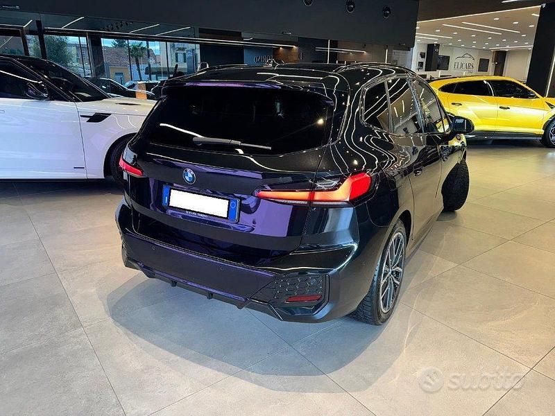 Usata BMW 218 Active Tourer M Sport 136 CV (100 kW) 2023 Nero metallizzato Monovolume