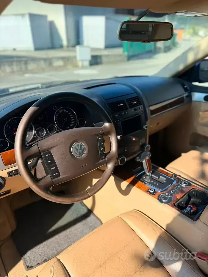 Usata VW Touareg 224 CV (164 kW) 2005 Bluazzurro SUV