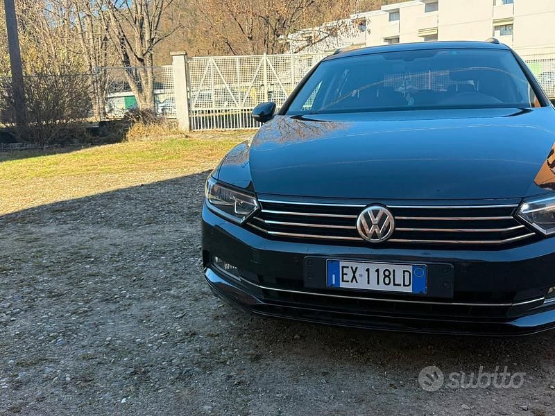 Usata VW Passat 150 CV (110 kW) 2014 Nero Station wagon