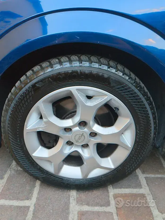 Usata Opel Astra Sport 125 CV (91 kW) 2004 Bluazzurro Station wagon
