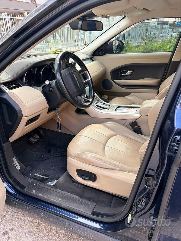 Usata Land Rover Range Rover evoque 150 CV (110 kW) 2017 Blu SUV