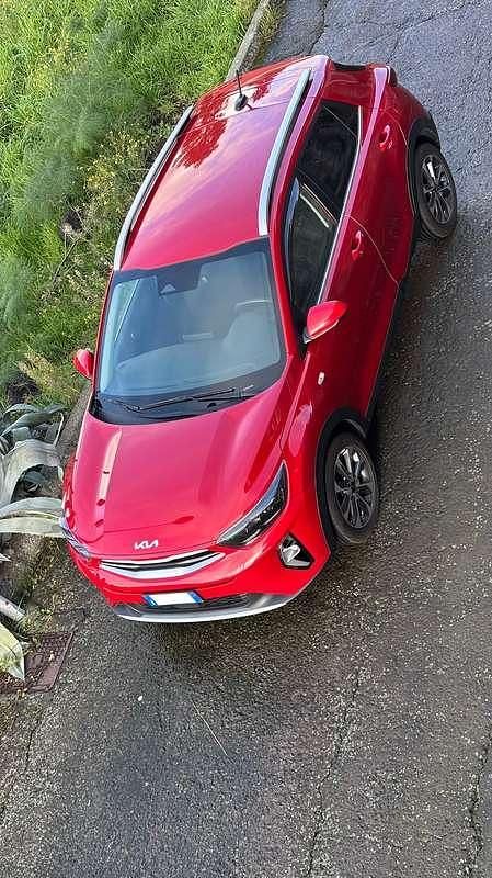 Usata 2022 Kia Stonic Style SUV | 15.300 € (Buon prezzo) - Immagine 1/4
