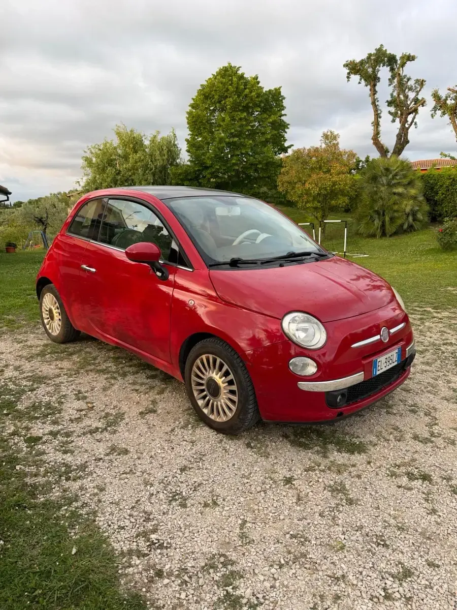 Usado Fiat 500 Lounge 95 CV (69 kW) 2013 Rojo Berlina