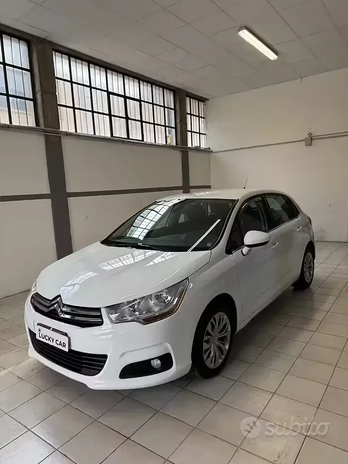 Usata Citroën C4 Attraction 92 CV (67 kW) 2013 Bianco Berlina
